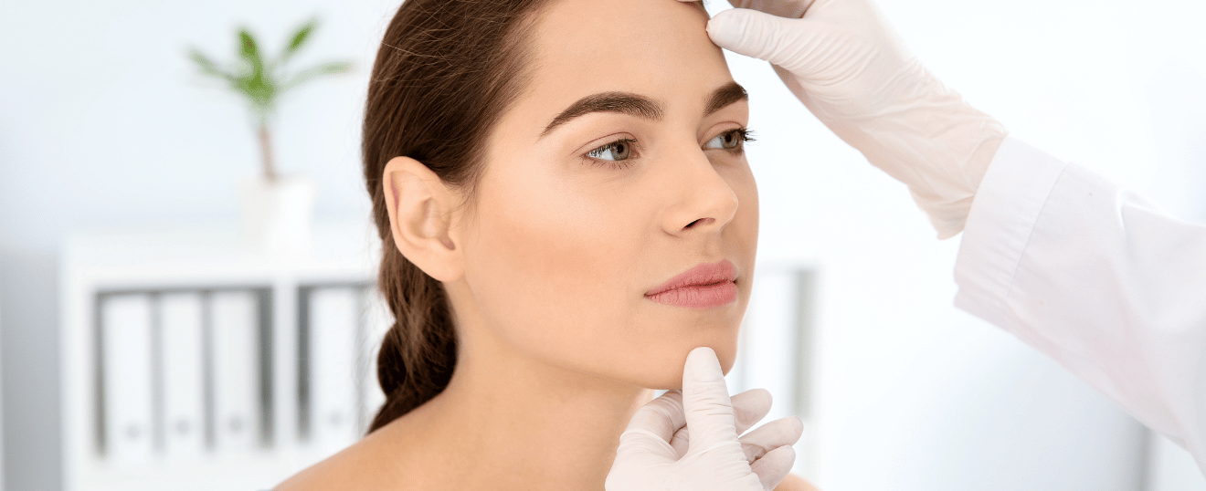 Diagnostic Beauté – L’Analyse Personnalisée de Votre Peau